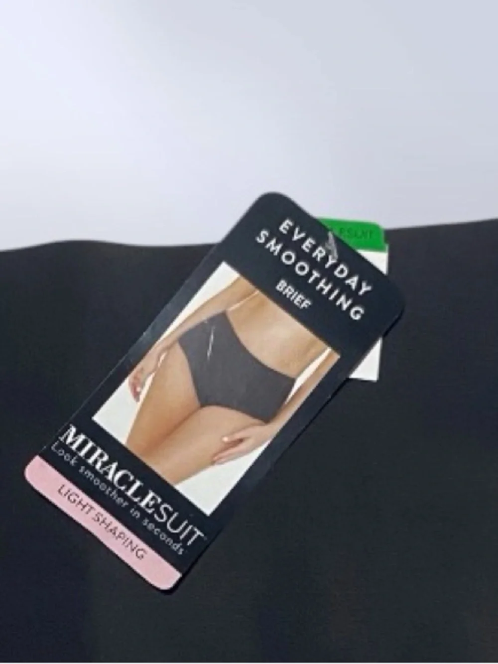MIRACLESUIT Brief NEW Everyday Smoothing Light Shaping Slimming Black Size L